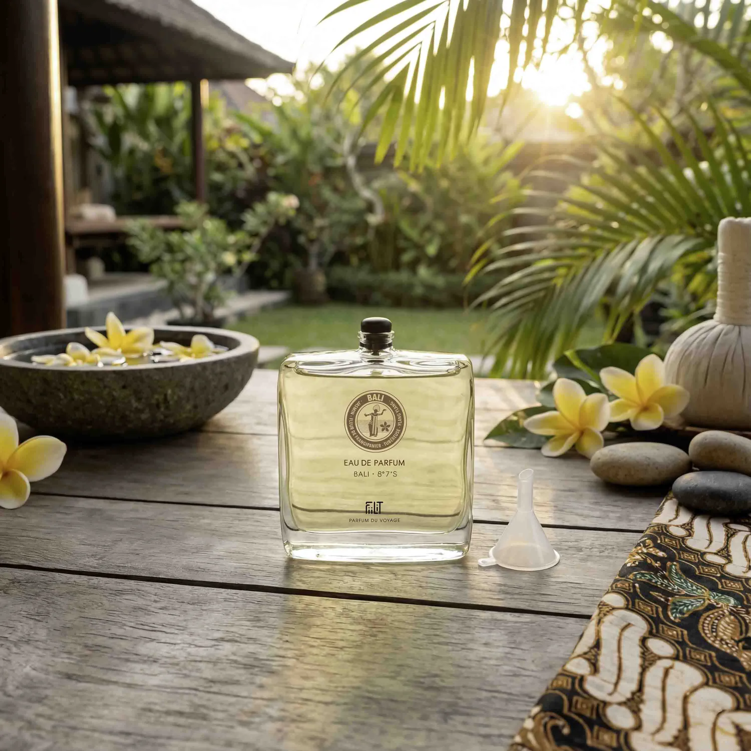 FiiLit Surya Bali eau de parfum 1,5ml solrig blomstret